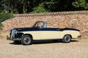 Imagen 21/50 de Mercedes-Benz 220 S Cabriolet (1956)