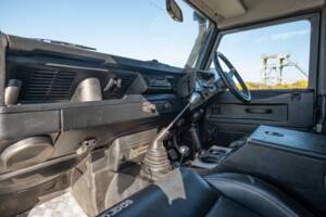Afbeelding 14/33 van Land Rover Defender 90 Td5 (2001)