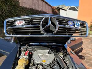 Image 44/50 of Mercedes-Benz 380 SL (1983)
