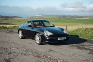 Image 48/50 of Porsche 911 Carrera 4 (2001)