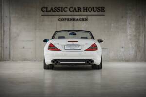 Image 2/99 de Mercedes-Benz SL 55 AMG (2005)