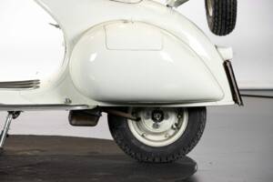 Afbeelding 20/50 van Piaggio Vespa 150 "Struzzo" VL (1956)