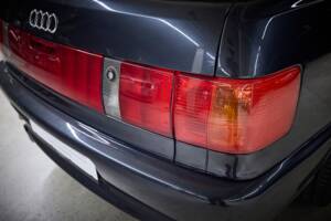 Image 22/99 of Audi RS2 Avant (1994)