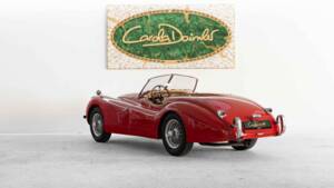 Image 3/30 of Jaguar XK 120 SE OTS (1953)