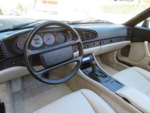 Image 12/18 de Porsche 944 S2 (1990)