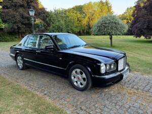 Image 2/25 of Bentley Arnage Red Label (2001)