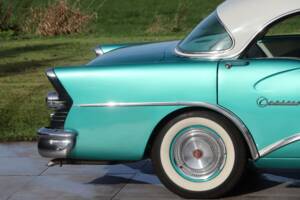 Image 22/50 of Buick 60 Century Riviera (1955)