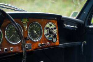 Image 57/82 of Aston Martin DB 2/4 Mk I (1953)