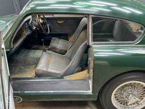 Image 11/35 of Aston Martin DB 2/4 Mk III (1958)