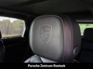 Imagen 28/34 de Porsche Cayenne Turbo S E-Hybrid (2023)