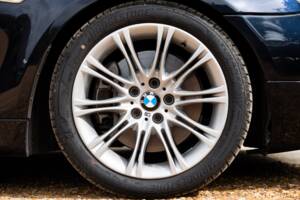 Imagen 45/65 de BMW 545i Touring (2005)