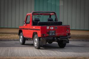 Immagine 5/42 di Mercedes-Benz 240 GD (SWB) (1979)