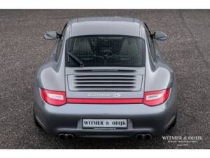 Image 2/41 of Porsche 911 Carrera 4S (2009)