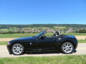 Bild 3/18 von BMW Z4 3.0i (2004)