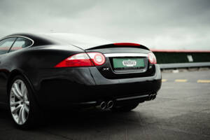 Image 10/33 of Jaguar XKR (2008)