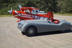Image 6/8 of Jaguar XK 120 OTS (1950)