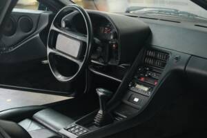 Afbeelding 45/50 van Porsche 928 S4 (1989)