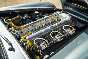 Image 36/39 de Aston Martin DB 4 (1962)