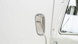 Immagine 13/15 di Volkswagen T1 Kombi (1966)