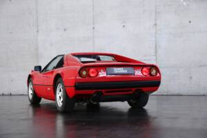 Image 18/50 of Ferrari 308 GTSi (1982)