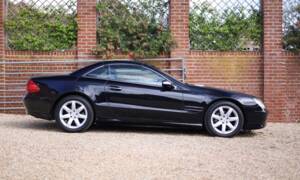 Image 2/50 de Mercedes-Benz SL 350 (2004)