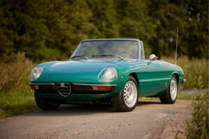 Bild 33/50 von Alfa Romeo 2000 Spider Veloce (1979)
