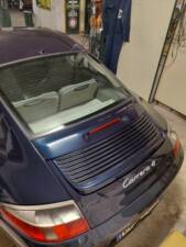 Image 9/12 of Porsche 911 Carrera 4 (1998)