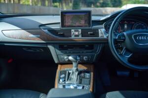 Imagen 36/50 de Audi A6 3.0 TDI allroad quattro (2012)