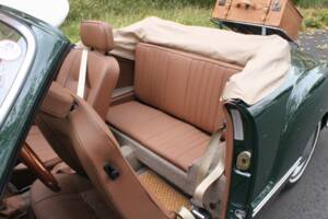 Image 8/17 of Volkswagen Karmann Ghia 1600 (1971)