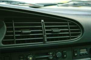 Image 28/45 of Porsche 944 S2 (1989)