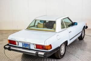 Immagine 22/50 di Mercedes-Benz 450 SL (1978)