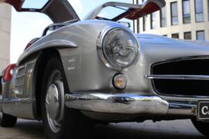 Image 13/37 of Mercedes-Benz 300 SL "Gullwing" (1954)