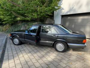 Bild 1/4 von Mercedes-Benz 560 SE (1985)