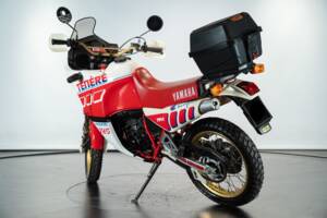 Imagen 6/11 de Yamaha DUMMY (1989)