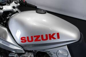 Afbeelding 32/35 van Suzuki GSX 1100 SZ Katana (1983)