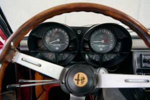 Image 38/50 of Alfa Romeo Montreal (1973)