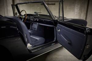 Image 82/100 of Ferrari 250 GT (1962)