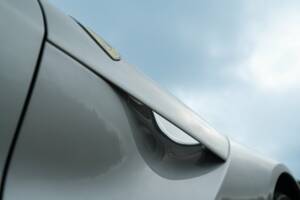 Image 23/50 of Ferrari F12berlinetta (2013)