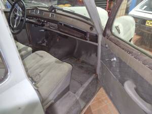 Image 5/21 of Mercedes-Benz 180 a (1958)