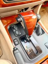 Image 23/32 of Lexus LX 470 (2003)