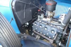 Bild 13/15 von Ford V8 Modell 46 Pick Up (1933)