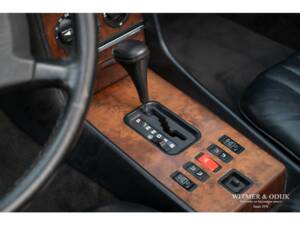 Image 11/32 de Mercedes-Benz 300 SL (1988)