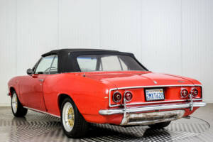 Image 13/50 of Chevrolet Corvair Monza Convertible (1966)