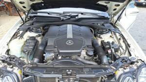 Bild 20/22 von Mercedes-Benz CL 500 (2001)