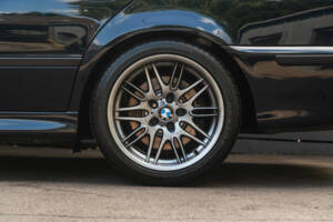 Image 11/56 of BMW M5 (2000)