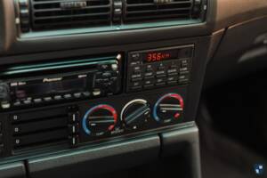 Bild 53/74 von BMW M5 Touring (1992)