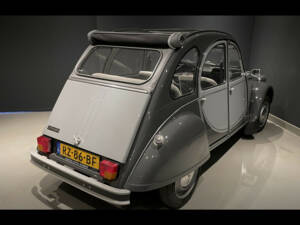 Image 6/25 de Citroën 2 CV 6 Charleston (1987)