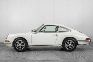 Image 11/50 of Porsche 912 (1967)