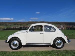 Image 3/19 de Volkswagen Kever 1300 (1970)