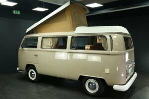 Immagine 38/50 di Volkswagen T2a Westfalia (1969)